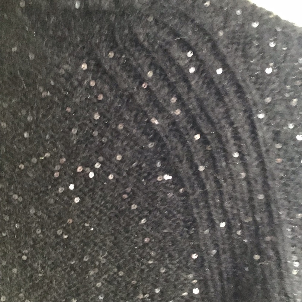 Dress - Picture 6 of 8